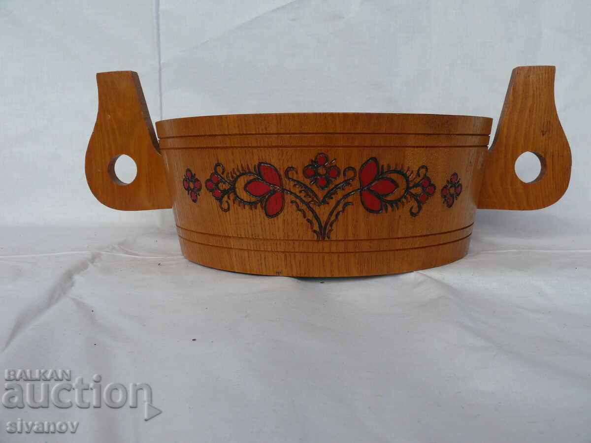 Auction Old Wooden Bowl #1847 Auction Old Wooden Bowl #1847