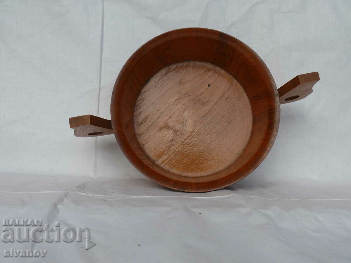 Delivery of Old Wooden Bowl #1847 Delivery of Old Wooden Bowl #1847