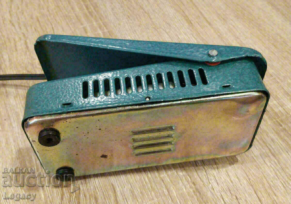 Auction  Metal Pedal for Sewing Machine