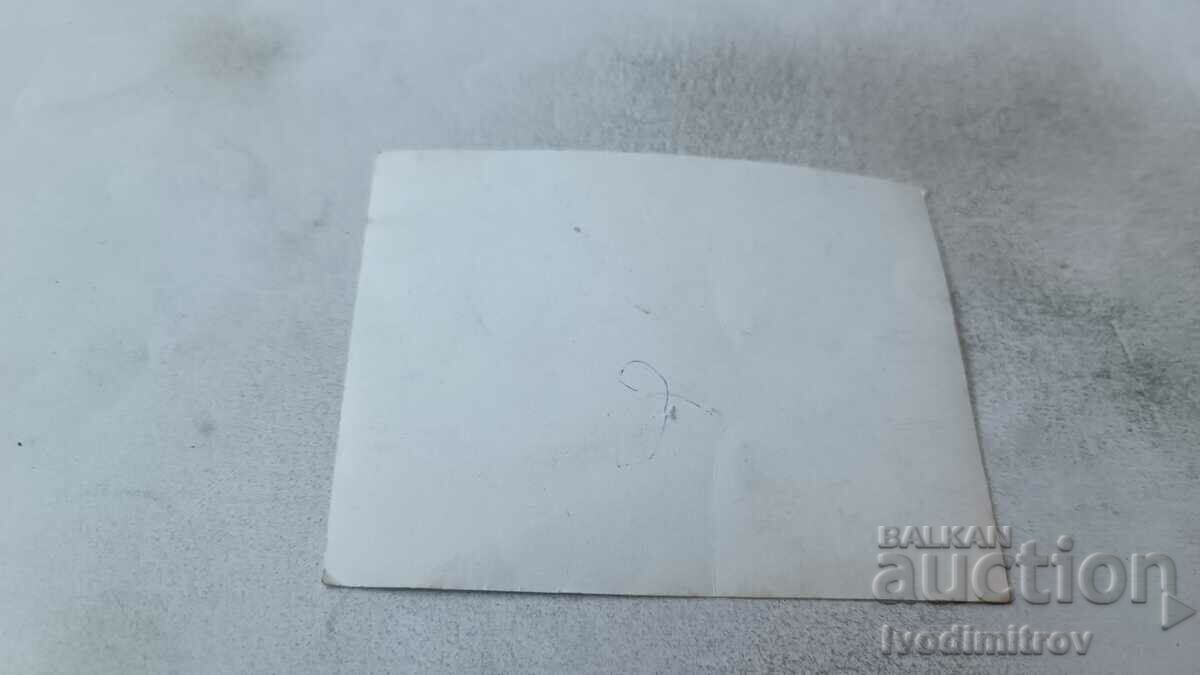 Photo Four young men playing cards on the grass with price 1.75 BGN | € 0.89 Photo Four young men playing cards on the grass with price 1.75 BGN | € 0.89