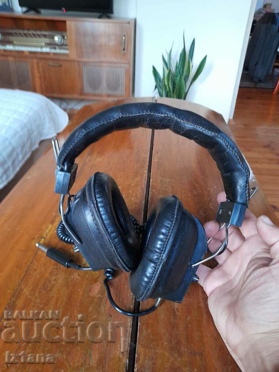 Old ISP headset with price 40.00 BGN | € 20.45 Old ISP headset with price 40.00 BGN | € 20.45