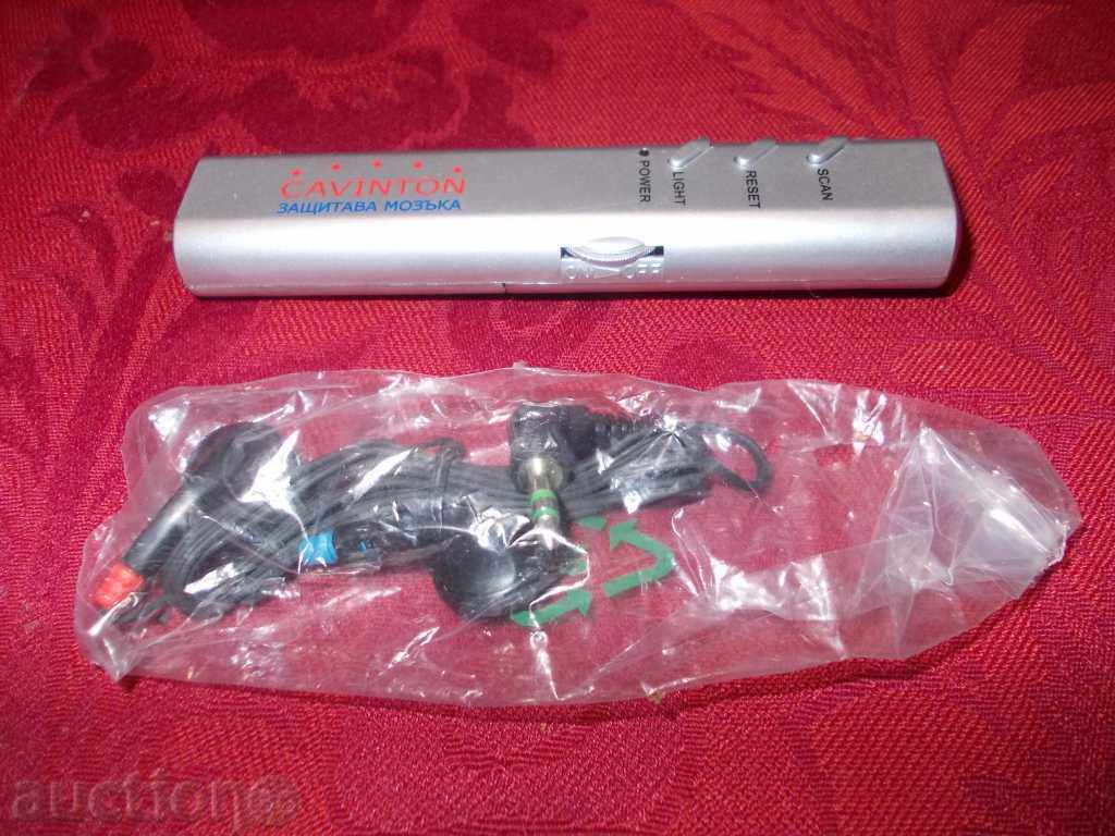NOU MINI RADIO CU LINTERNA SI CESTI/2 baterii x1,5V/