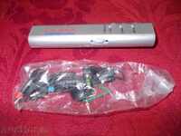 NEW MINI RADIO WITH FLASHLIGHT AND HEADPHONES/2 x1.5V batteries/
