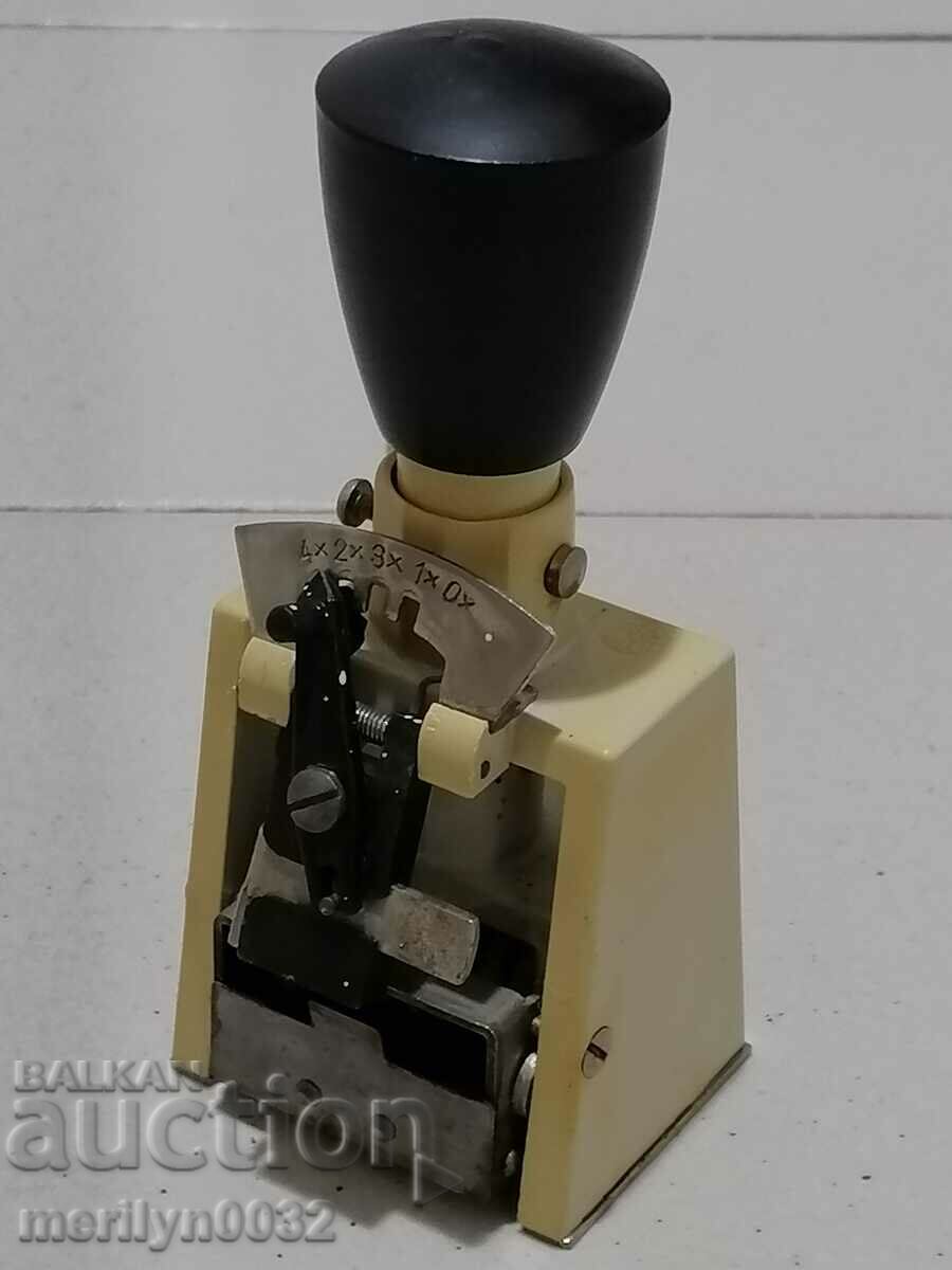 Old stamp with rotating numbers - 5 Old stamp with rotating numbers - 5