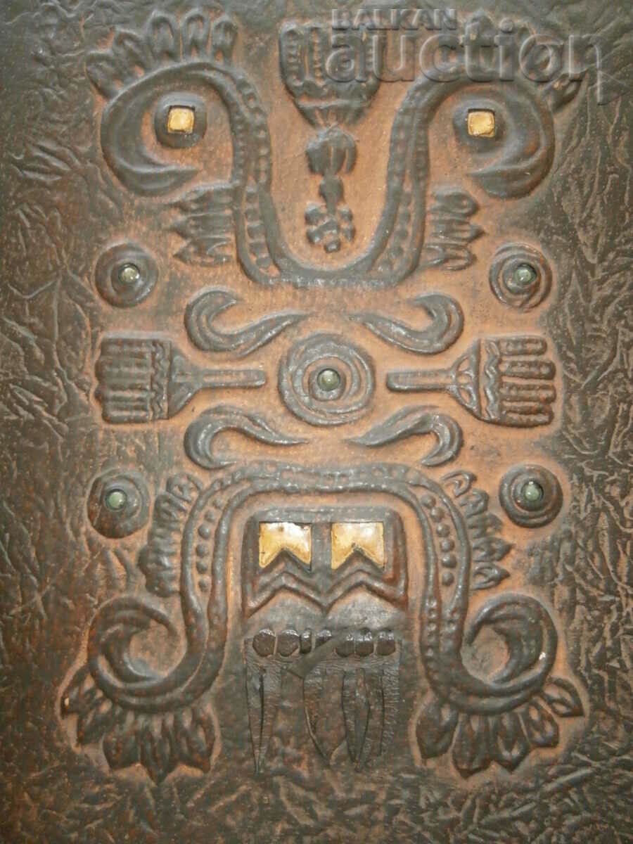 large leather folder for representative readings 70s with price 41.00 BGN | € 20.96 large leather folder for representative readings 70s with price 41.00 BGN | € 20.96