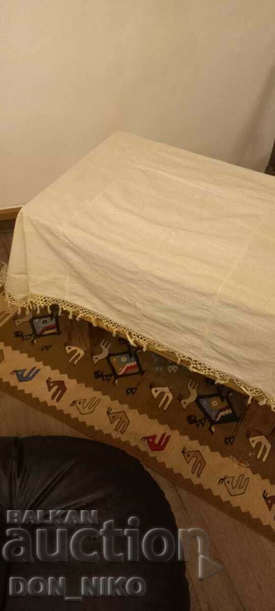 Delivery of Kenarena Tablecloth