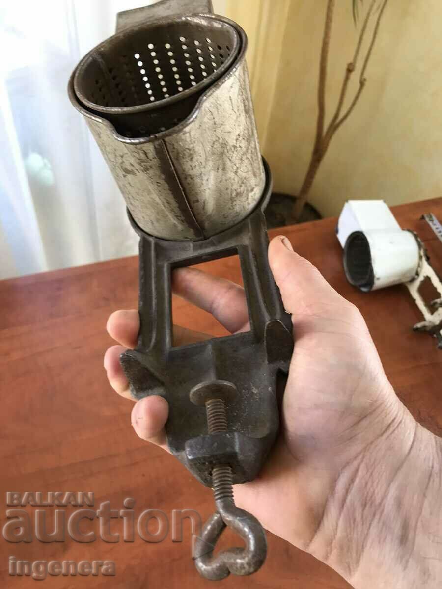 GRINDER GRINDER FOR NUTS, COFFEE, SPICES ETC.-CAST IRON with price 85.00 BGN | € 43.46 GRINDER GRINDER FOR NUTS, COFFEE, SPICES ETC.-CAST IRON with price 85.00 BGN | € 43.46