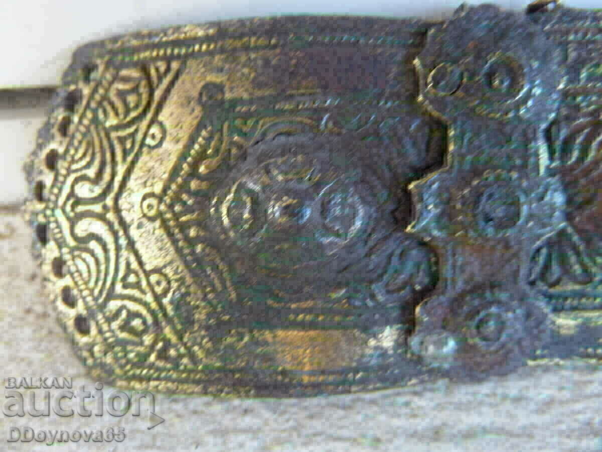 Βραχάν πάφτα 19ος αιώνας με τιμή 235.00 BGN | € 120.15 Βραχάν πάφτα 19ος αιώνας με τιμή 235.00 BGN | € 120.15