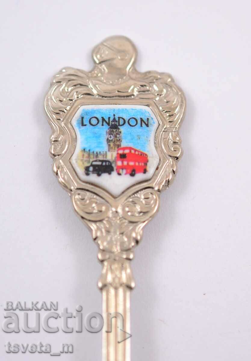 Auction Collector spoon Auction Collector spoon