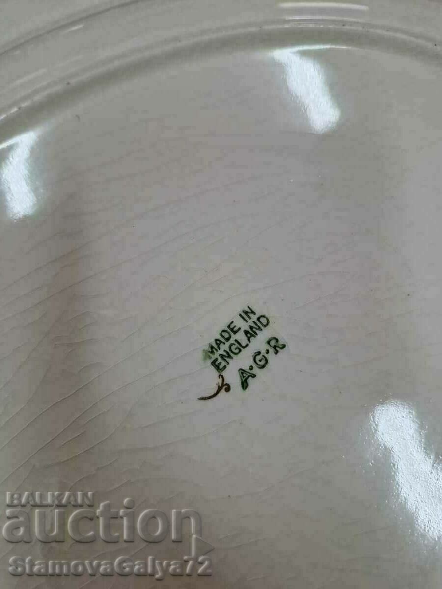 A Beautiful Antique English Porcelain Plate A.G.R. - 7 A Beautiful Antique English Porcelain Plate A.G.R. - 7
