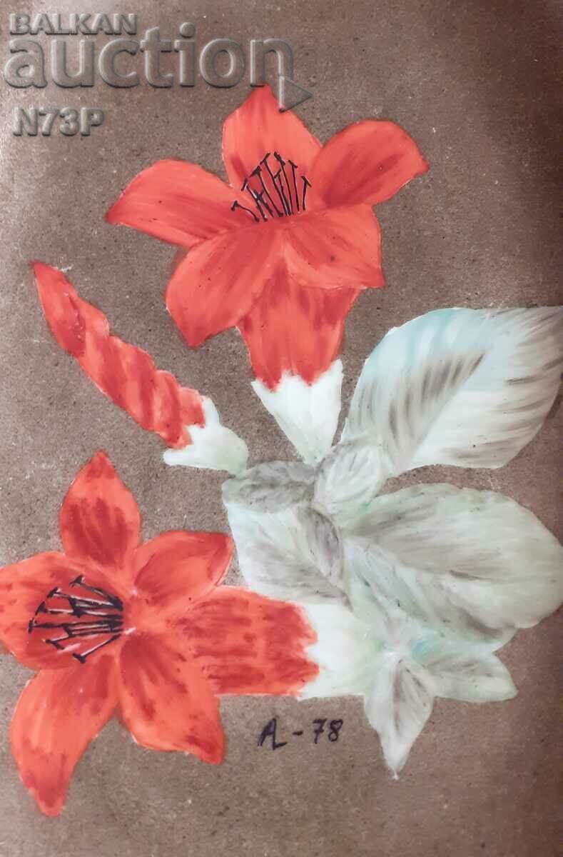 PORCELAIN PLATE. COLLECTION. HAND PAINTED. with price 17.00 BGN | € 8.69 PORCELAIN PLATE. COLLECTION. HAND PAINTED. with price 17.00 BGN | € 8.69