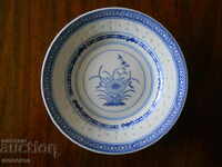 porcelain plate - China (fine porcelain)
