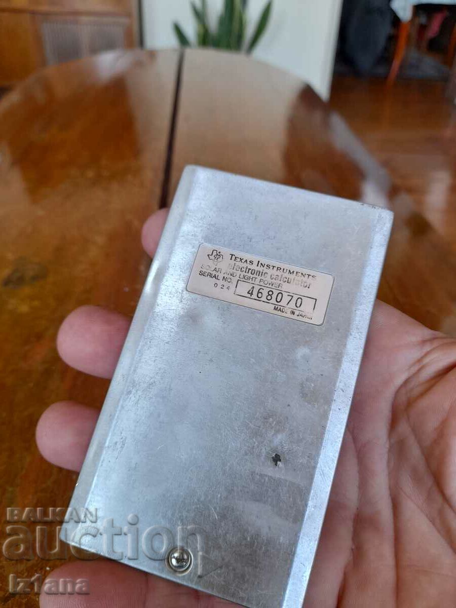 Delivery of Old Texas Instruments TI-1766 calculator Delivery of Old Texas Instruments TI-1766 calculator