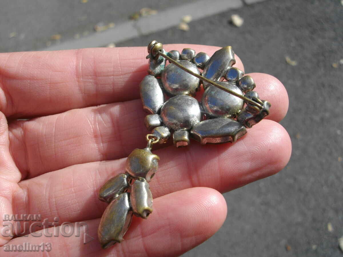 СТАРА БРОШКА - 7