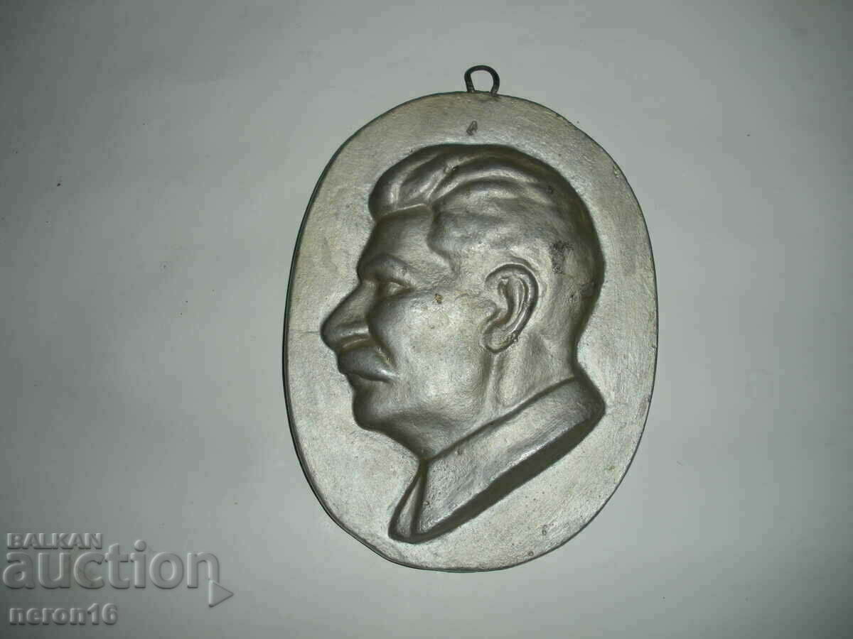 Stalin-plaque-bas-relief
