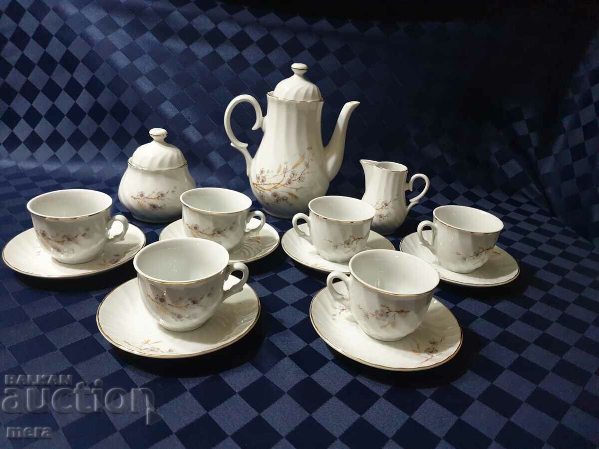 Porcelain tea set - Bouquet with decor - Apple color with price 80.00 BGN | € 40.90 Porcelain tea set - Bouquet with decor - Apple color with price 80.00 BGN | € 40.90
