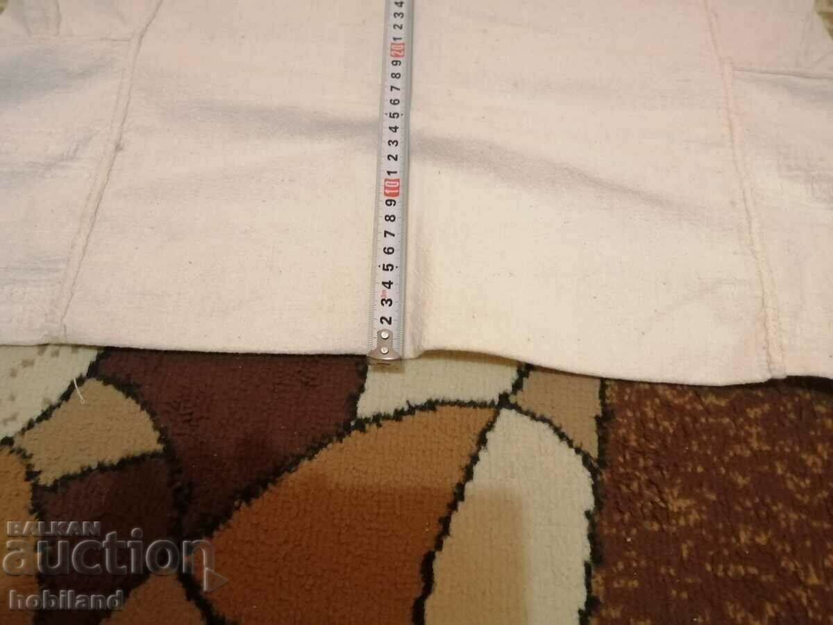 Auction Women's Nordic shirt-linen. Auction Women's Nordic shirt-linen.