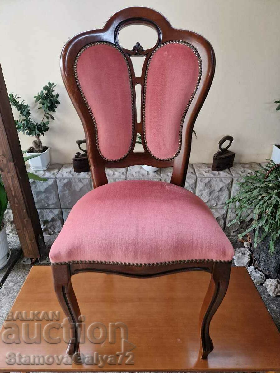 Μια υπέροχη αγγλική καρέκλα χωλ αντίκα