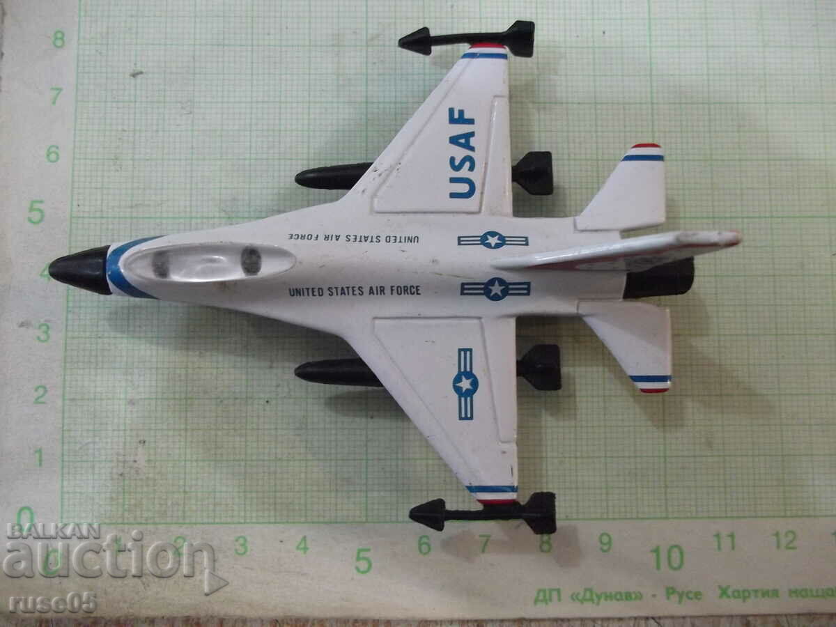 Airplane - 1 with price 3.00 BGN | € 1.53 Airplane - 1 with price 3.00 BGN | € 1.53