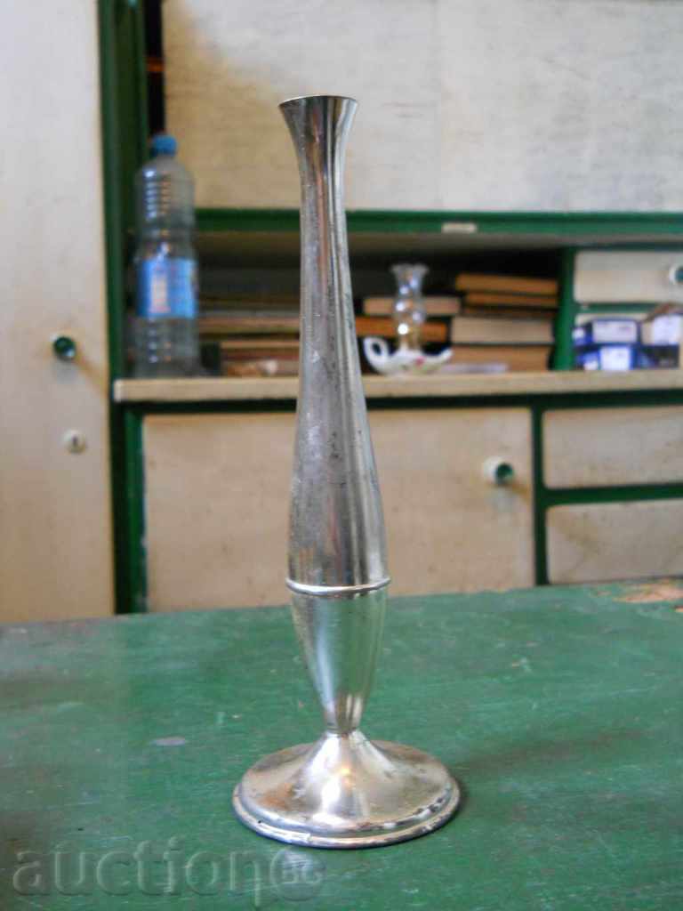 silver plated vase (for one flower)