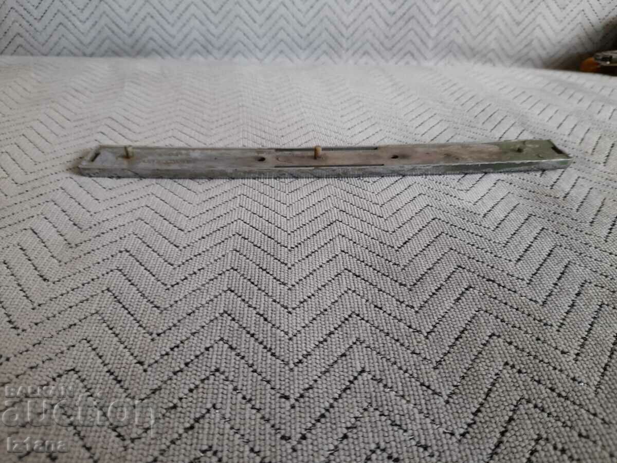 Delivery of Old LADA 1300 emblem