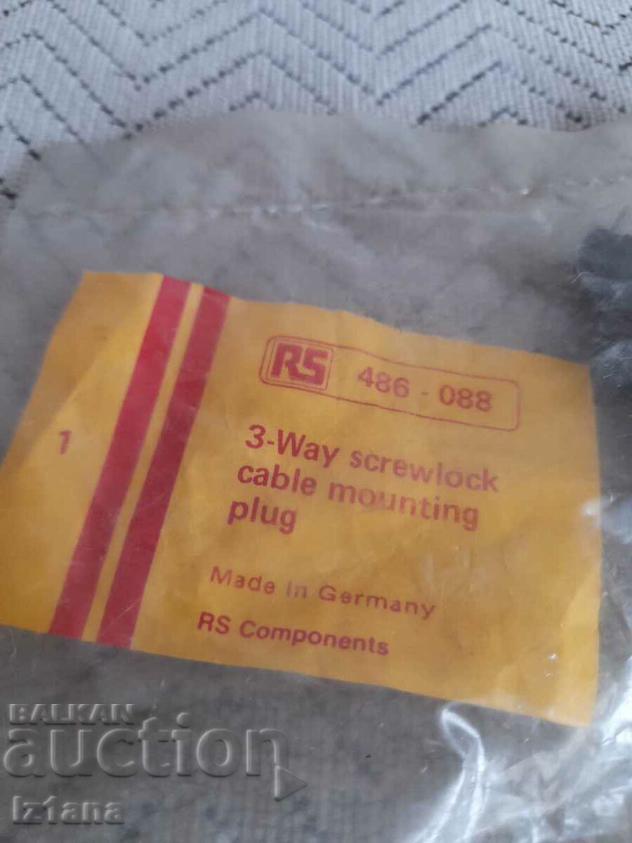 Old RS Components cable connector with price 10.00 BGN | € 5.11 Old RS Components cable connector with price 10.00 BGN | € 5.11