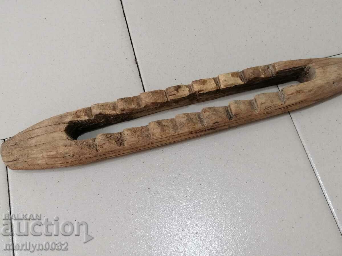 Auction Tupalka, wood, wooden Auction Tupalka, wood, wooden