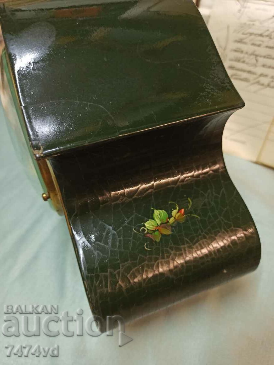 Auction UNIQUE! OLD COLLECTIBLE DESK, FIREPLACE CLOCK Auction UNIQUE! OLD COLLECTIBLE DESK, FIREPLACE CLOCK