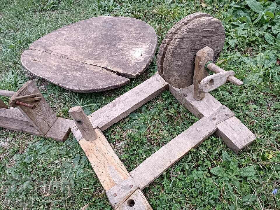 Ancient village works with price € 15.00 | 29.34 BGN Ancient village works with price € 15.00 | 29.34 BGN