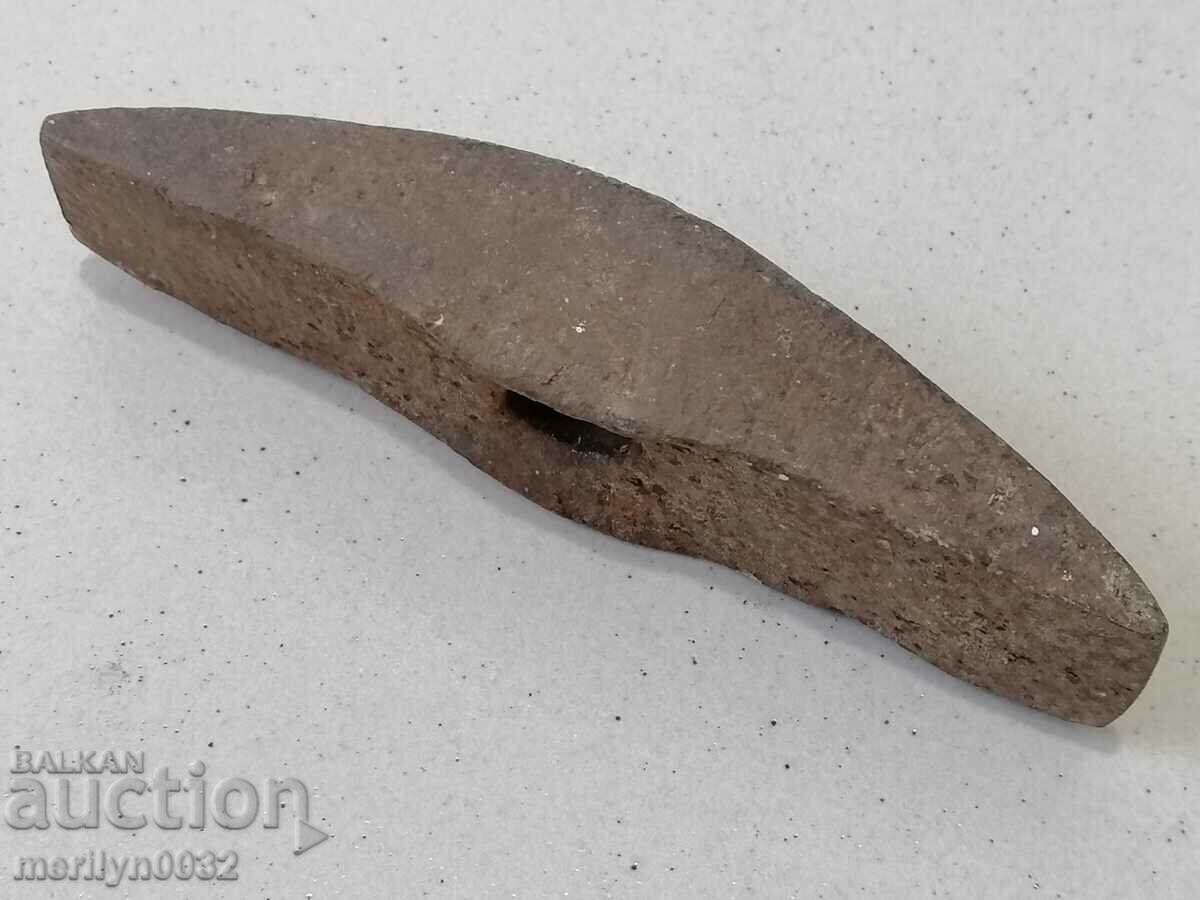 Slash hammer blacksmith's tool, primitive with price 33.00 BGN | € 16.87 Slash hammer blacksmith's tool, primitive with price 33.00 BGN | € 16.87