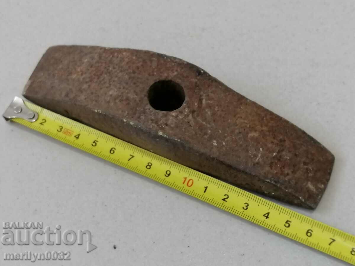 Delivery of Slash hammer blacksmith's tool, primitive Delivery of Slash hammer blacksmith's tool, primitive