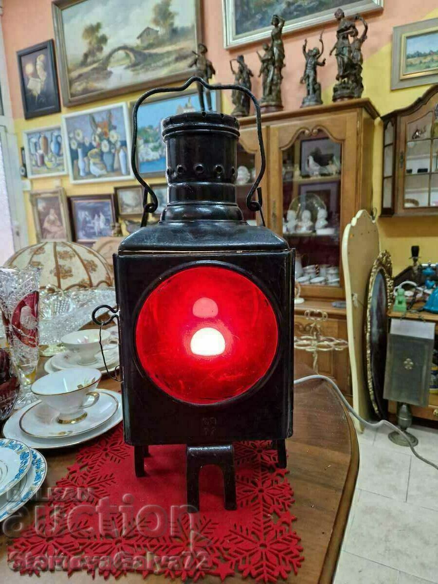 Παλαιό γερμανικό φανάρι σιδηροδρόμων βαγονιών - 7