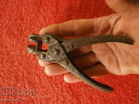 OLD PLIERS - SPECIAL