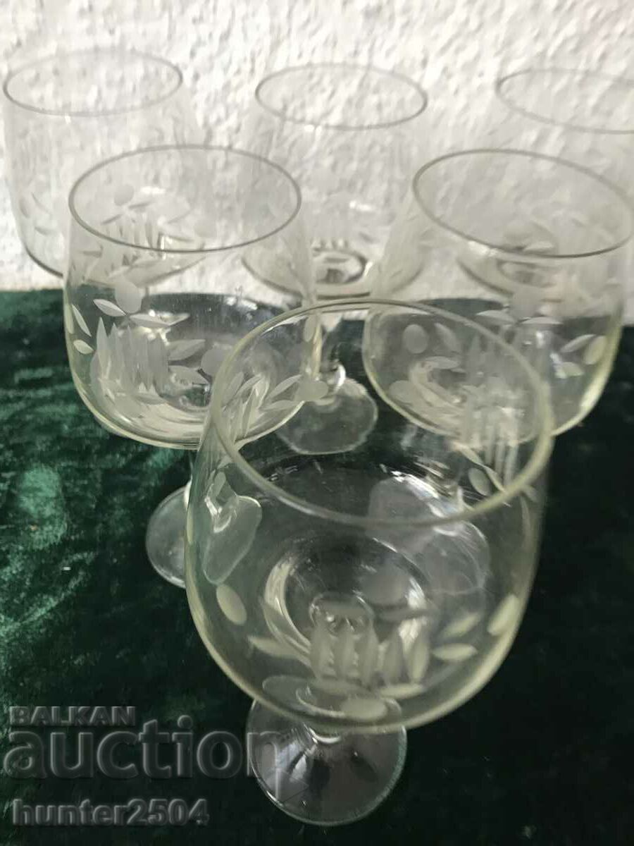 Cups-6 pcs., engraved with price 23.95 BGN | € 12.25 Cups-6 pcs., engraved with price 23.95 BGN | € 12.25