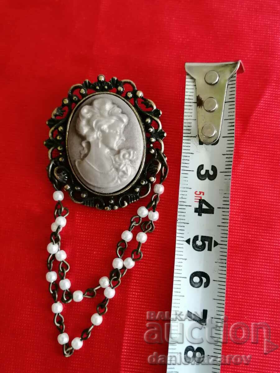 Broșă veche CAMEO cu perle - 5 Broșă veche CAMEO cu perle - 5