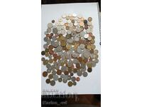 Lot de monede străine - 239 bucăți