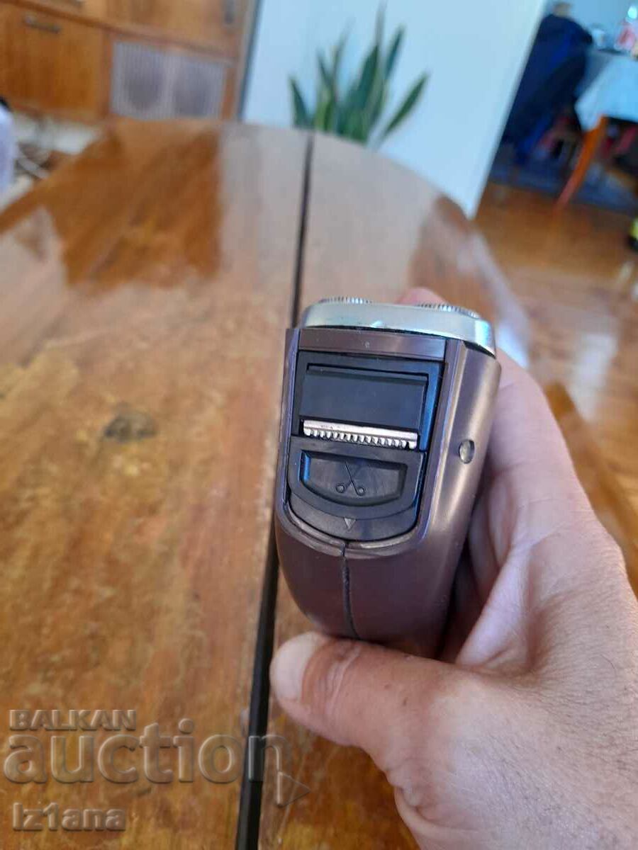 Old electric shaver Echo - 5 Old electric shaver Echo - 5