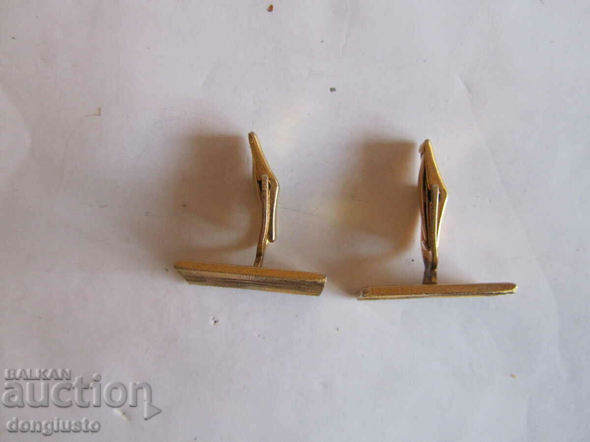 Cufflinks-1 with price 3.00 BGN | € 1.53 Cufflinks-1 with price 3.00 BGN | € 1.53