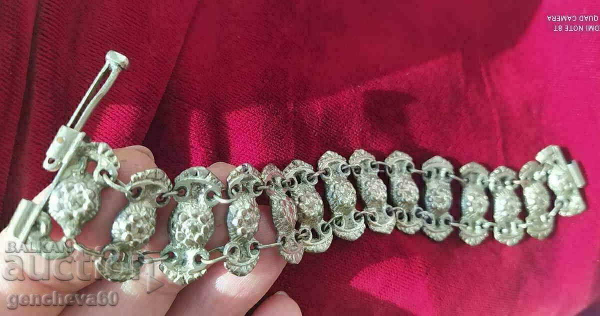 Възрожденска сребърна гривна/носия - 6