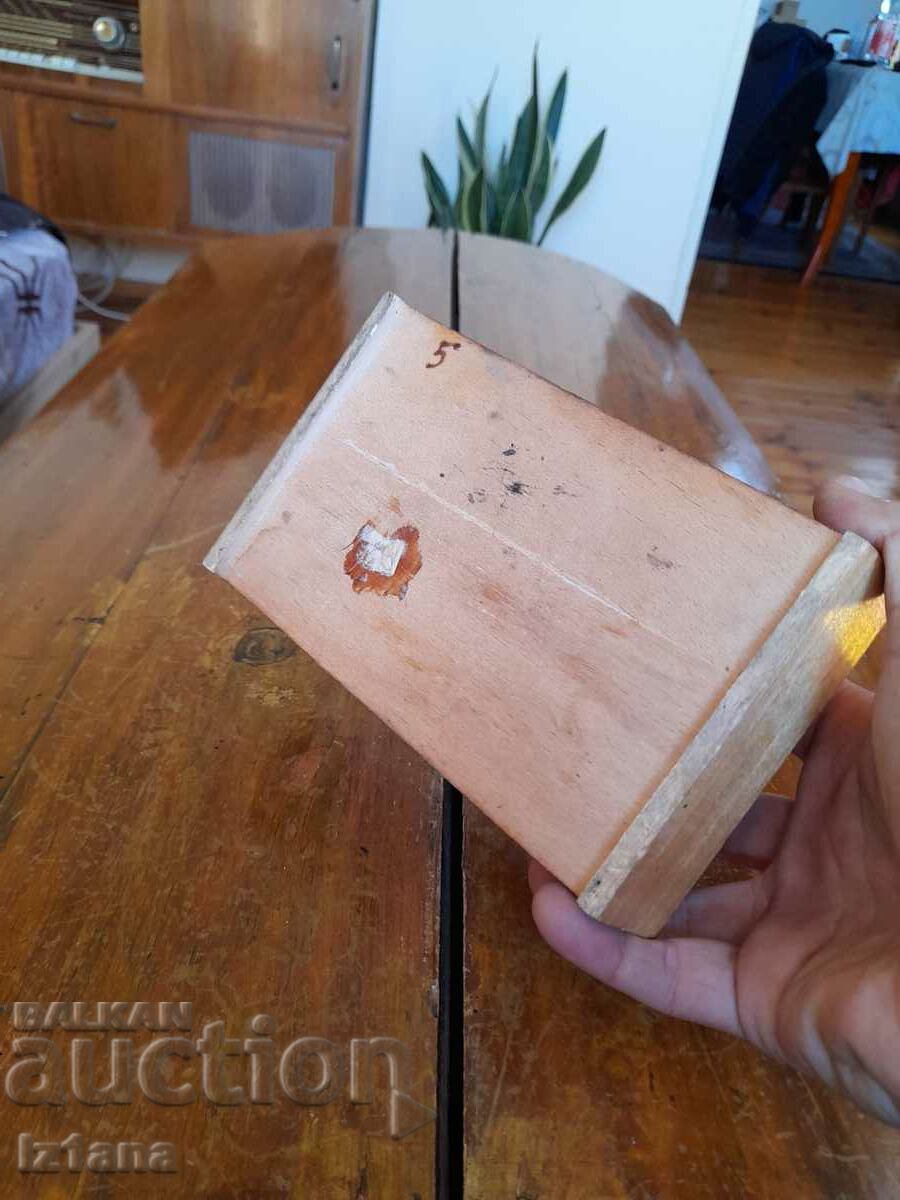 Стара дървена кутия - 7 Стара дървена кутия - 7