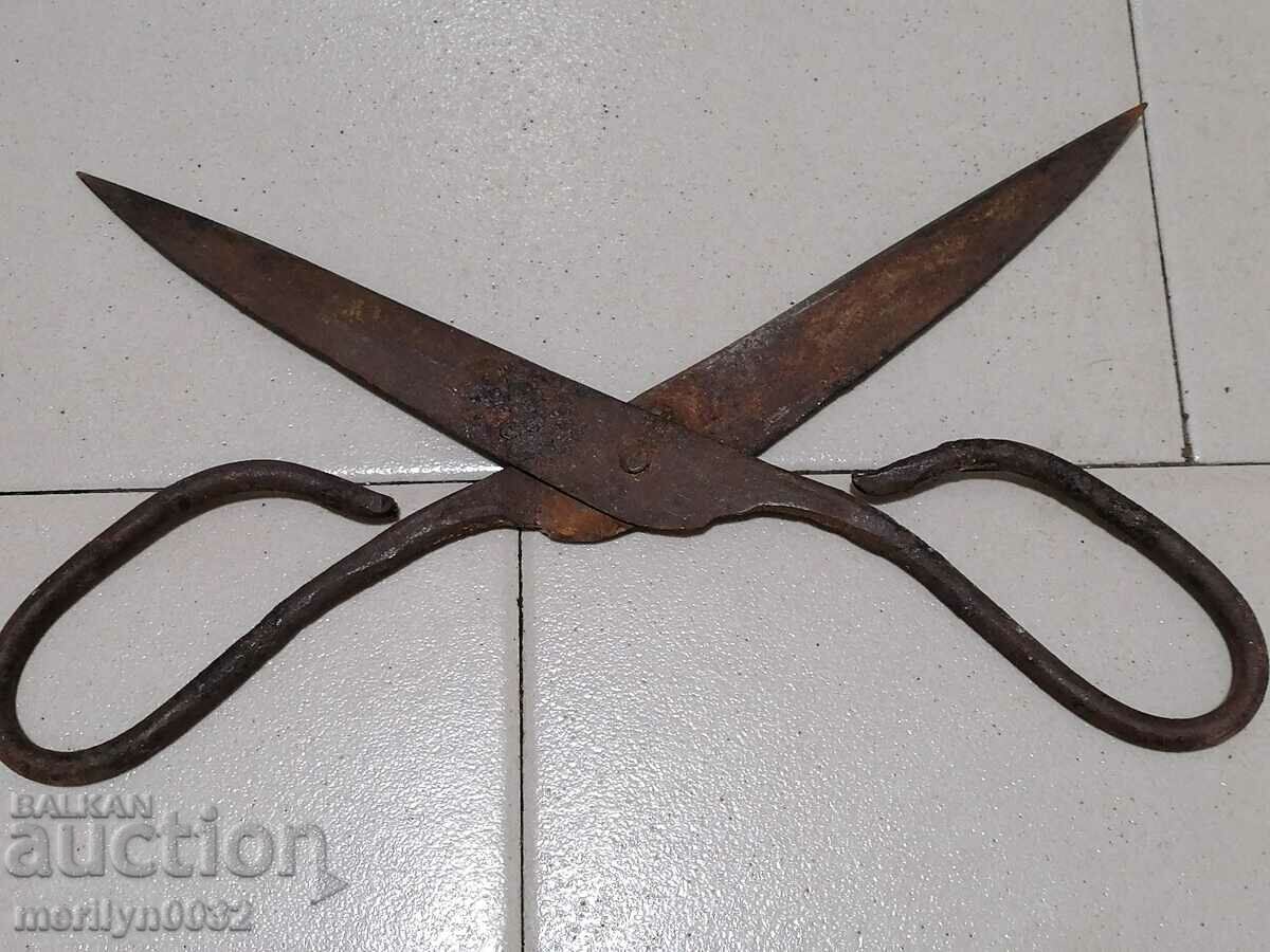 Antique forged scissors wrought iron scissors - 5 Antique forged scissors wrought iron scissors - 5