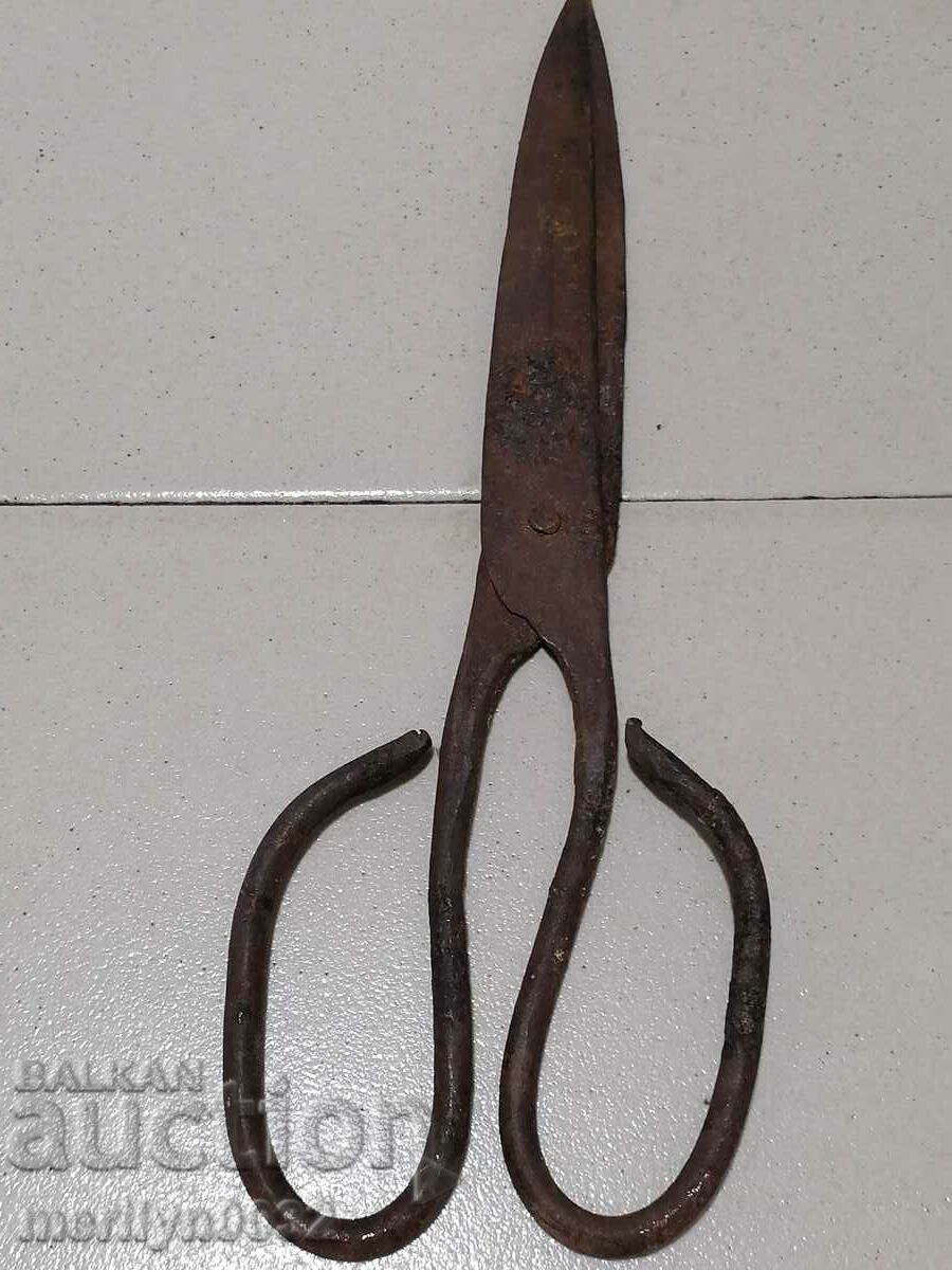 Antique forged scissors wrought iron scissors - 7 Antique forged scissors wrought iron scissors - 7