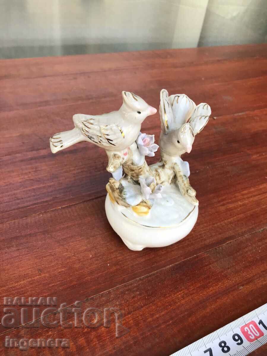 STATUT FIGURA PORCELAN FRUMESTE DE AUR - 6 STATUT FIGURA PORCELAN FRUMESTE DE AUR - 6