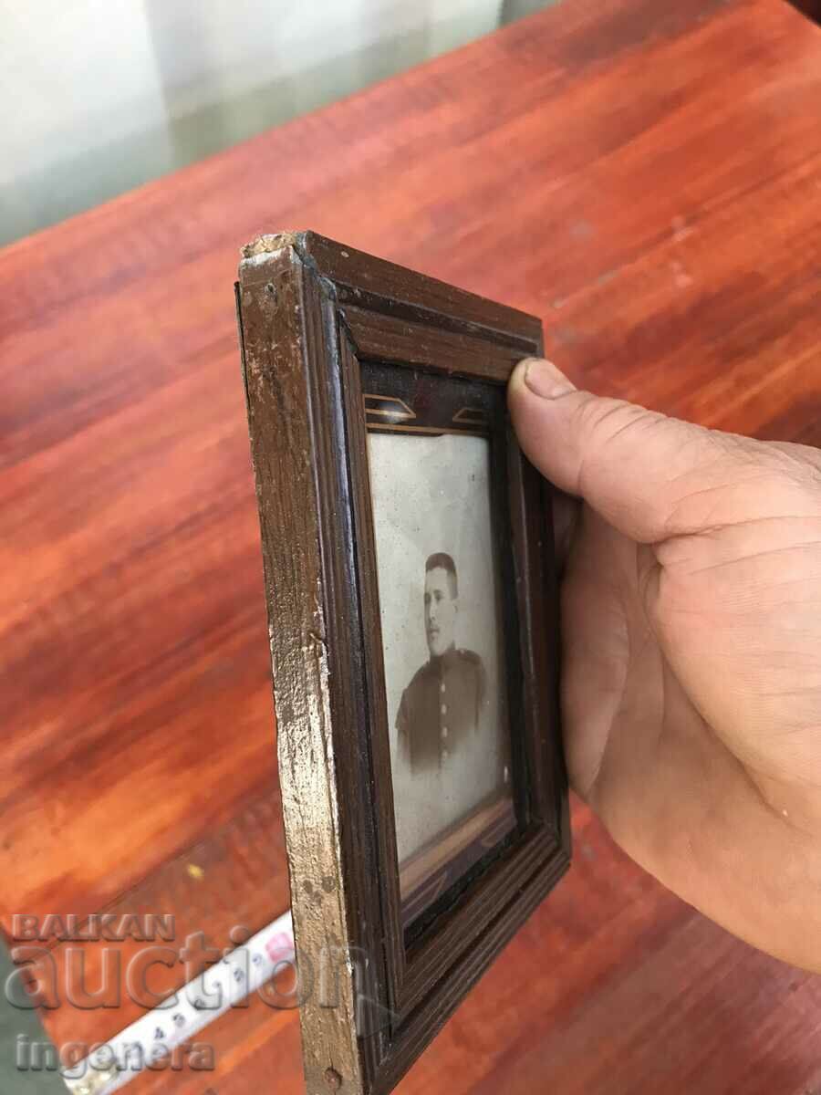 Auction  WOODEN GLASS FRAME FOR PHOTO OR PICTURE START. IN THE 20TH CENTURY