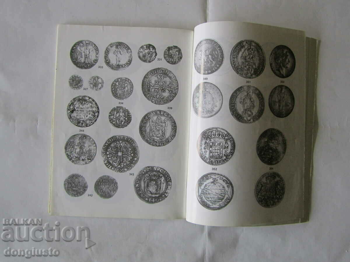 Delivery of Italian coin auction Delivery of Italian coin auction