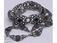 СТАТ СРЕБЪРЕН Комплект с гранат- колие и гривна