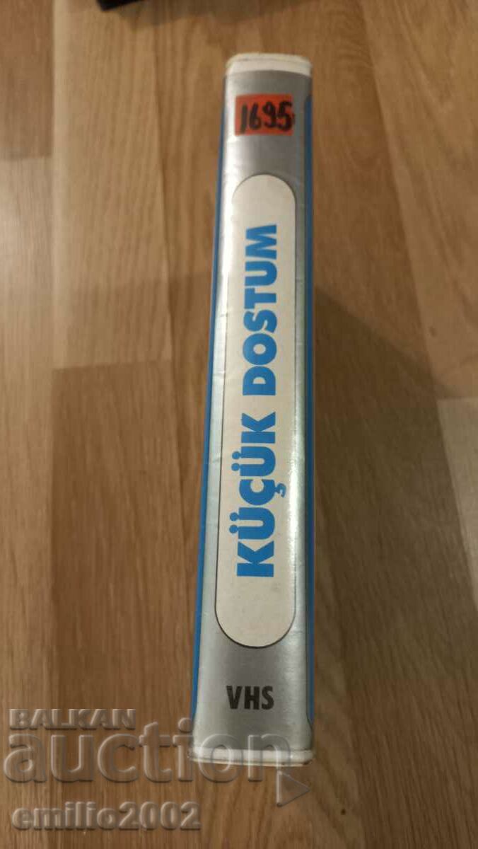 Κασέτα βίντεο Kucuk dostum με τιμή 2.99 BGN | € 1.53 Κασέτα βίντεο Kucuk dostum με τιμή 2.99 BGN | € 1.53