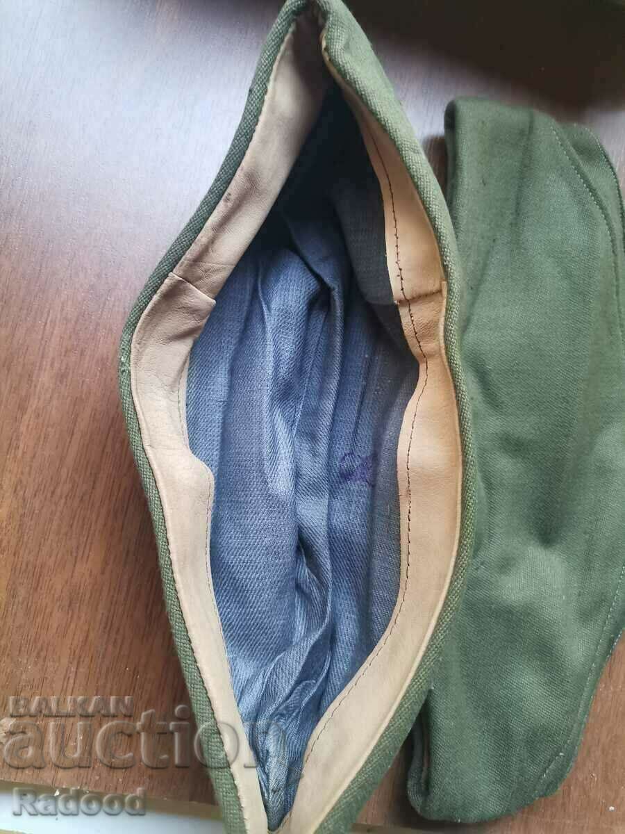 Military hats, caps with price 3.00 BGN | € 1.53