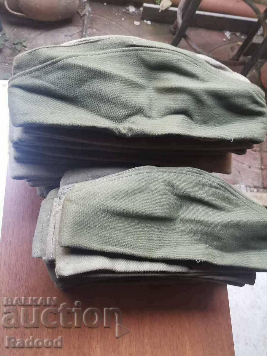 Auction  Military hats, caps