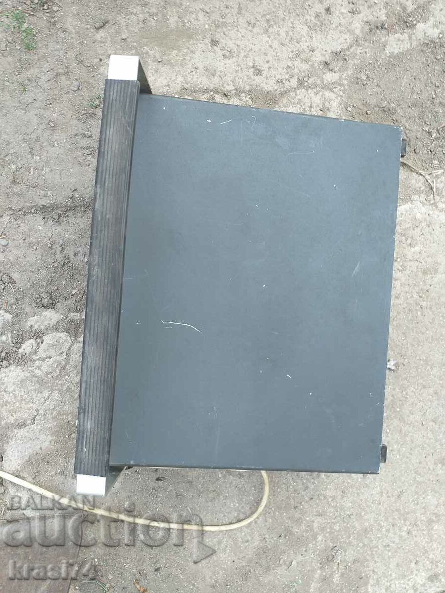 Device with price 100.00 BGN | € 51.13 Device with price 100.00 BGN | € 51.13